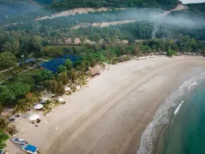 Diamond Bay Condotel  Resort Nha Trang