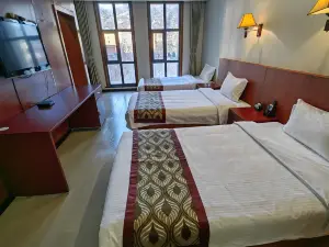 Huayue  Apartment  Hotel