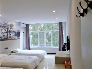 Rongsheng Hotel
