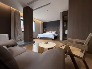 MEEAN Coffee Hotel