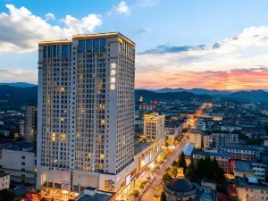 浠岸ホテル（上饒万年潤豊広場）