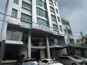 ZHONG HUA  HOTEL