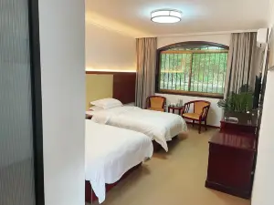 Muzhaling Yijinyaju Homestay