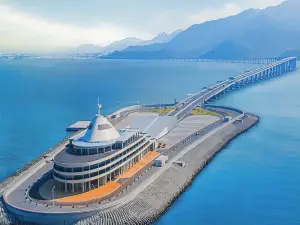 Pearl Hotel (Zhuhai Gongbei Port Couples Middle Road Branch)