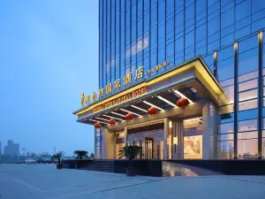 Vienna International Hotel (Yishui Kaixian International)