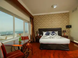 โรงแรมเมอร์เมดบีช แอลแอลซี