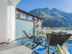 怒江記憶·江景酒店