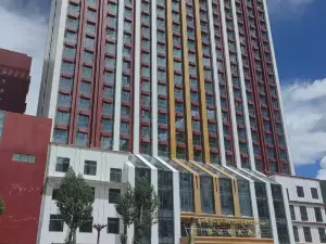 Nujiang Yuan Grand Hotel