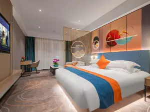 Hefeng Hotel (Shenzhen Zhongying Street Haishan Subway Station)