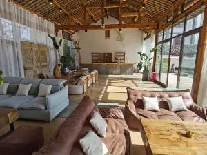 Hexiang Quanju Inn