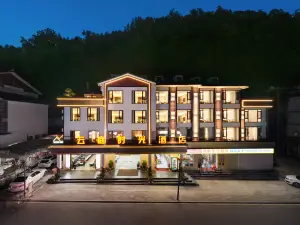 Zhangjiajie Yunting Time Hotel