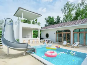 Tiny piny poolvilla Nakornpathom
