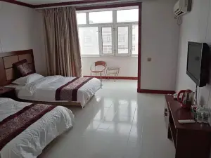 Qinghe Hotel