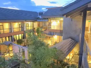 宜春硒湯溫泉度假飯店（溫湯古井泉街店）
