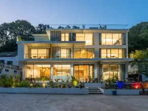 Zhongdugou Banshan Huayu Yunsu Homestay