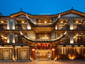 Floral Hotel Fengyu Chenxi (Phoenix Ancient Town Center)