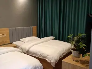 Luxi Yushun Hotel
