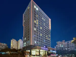 Nanning Jingdu International Hotel (Nanhu Park Binhu Road Metro Station)