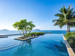 萬寧伴山伴海別墅酒店（神州半島店）