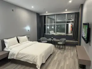Qingcheng County Qian Hotel