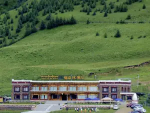Gadalin Hotel