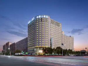 陌上轻居酒店(开封杞县经四路金城大道店)