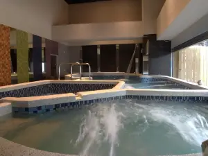 Muen Yuan Dong Hot Spring Hotel