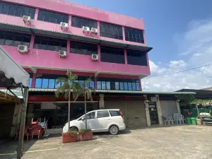 OYO 90885 Bera Pentagon Inn