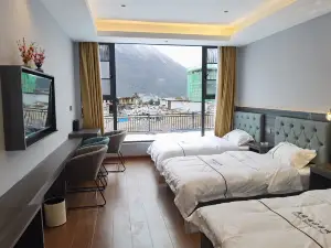 Gongbo'gyamda Liulian Boutique Inn