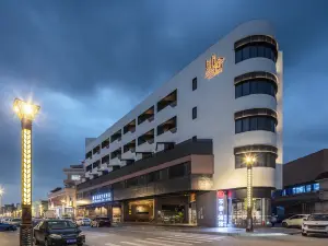 埔舍花園藝術飯店（東莞石排公園店）