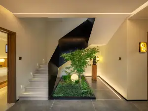 Hongcun Yifang Aesthetics Space Homestay