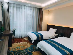 Huolin Gol Jincheng Hotel