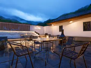 Shennongjia Lanshannan Hotel