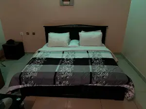 Pinnacle Guest Inn and Resort