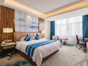 Huangchuan Shibo International Hotel