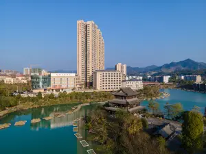 Hotel Vienna (Hong Jiang Qian Cheng Dian)