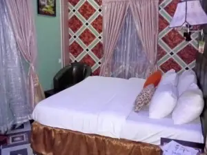 De Morganite Suites, Owerri