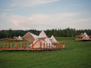 Hailonghu Camping Base