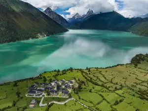 松賛 바송추오 린카 호텔