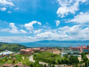 Fuxian Lake Hi Villa