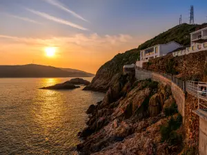 Dongji Lanxun Seaview Homestay (Qingbang Island Branch)