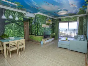 自由家主題公寓（吳川鼎龍灣店）