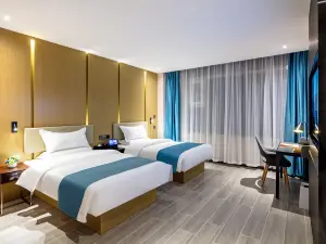M·Qingju Hotel (Taiyuan Liuxiang Wanda Plaza)