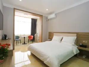 Huating Convenient Hotel