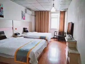 루지아 화이 호텔 (우이 동창가 지점)
