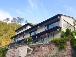 Xinchang Ma Fanglanshan Homestay