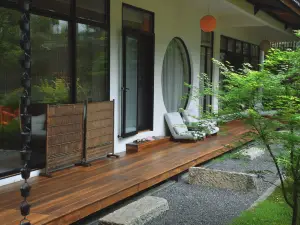 Xinchang Ma Fanglanshan Homestay