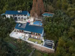 Juesu Hot Spring Hostel