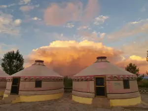 Hangjinqi Green Seven Star Lake Hotel