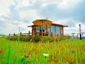大英湖畔星空帐篷酒店